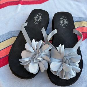 Steve Madden Black Sandals with Light Gray Floral Appliques